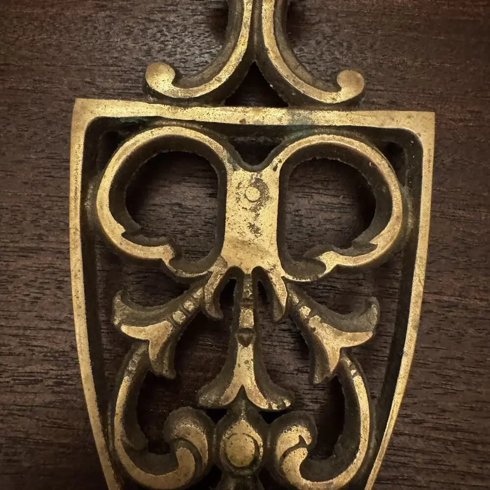 Vintage‎ VTG Solid Brass Footed Trivet Iron Stand Ornate Scrolls MCM Decor